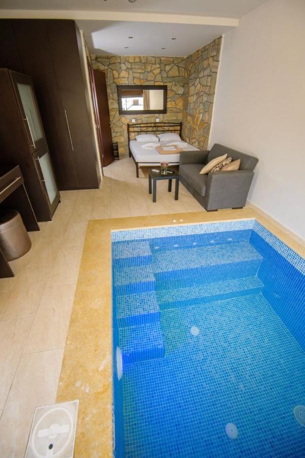 Stone Suites Pefkochori Esterno foto
