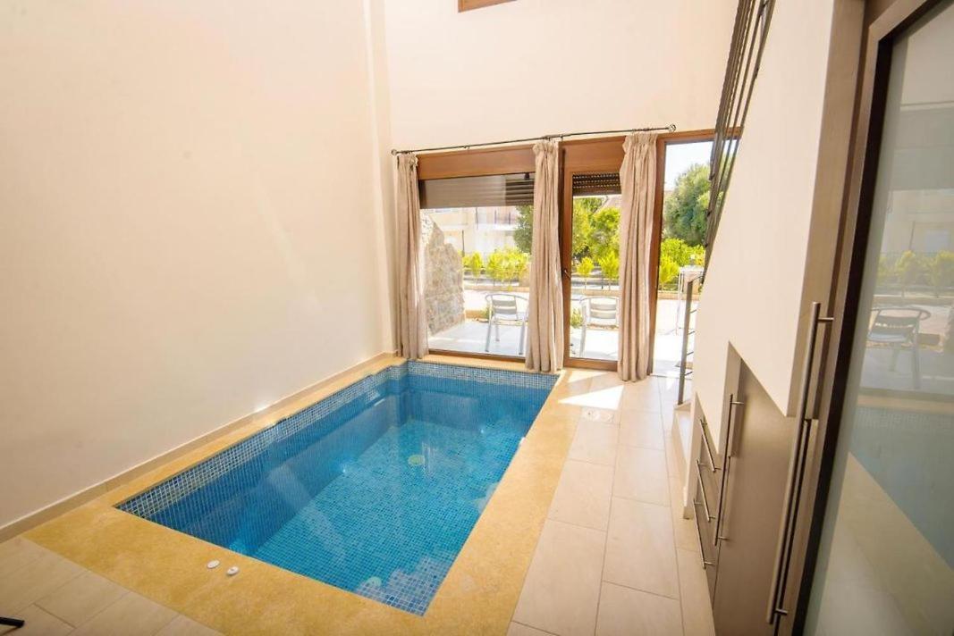 Stone Suites Pefkochori Esterno foto